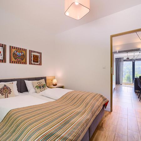 Wellness Apartamenty Zloty Widok Щирк Екстериор снимка