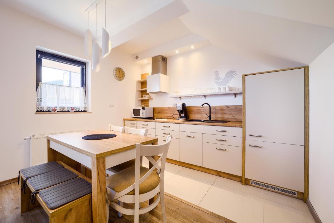 Wellness Apartamenty Zloty Widok Щирк Екстериор снимка