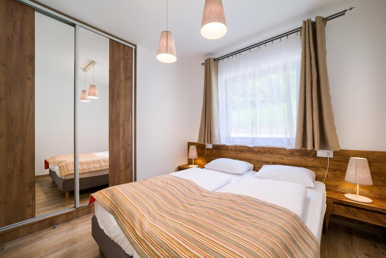 Wellness Apartamenty Zloty Widok Щирк Екстериор снимка
