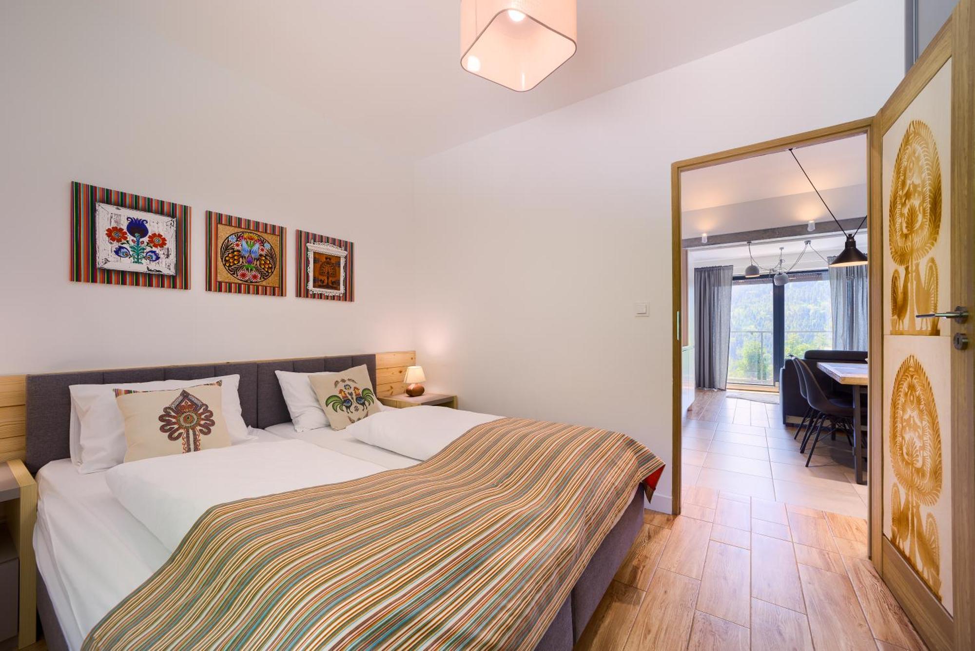 Wellness Apartamenty Zloty Widok Щирк Екстериор снимка