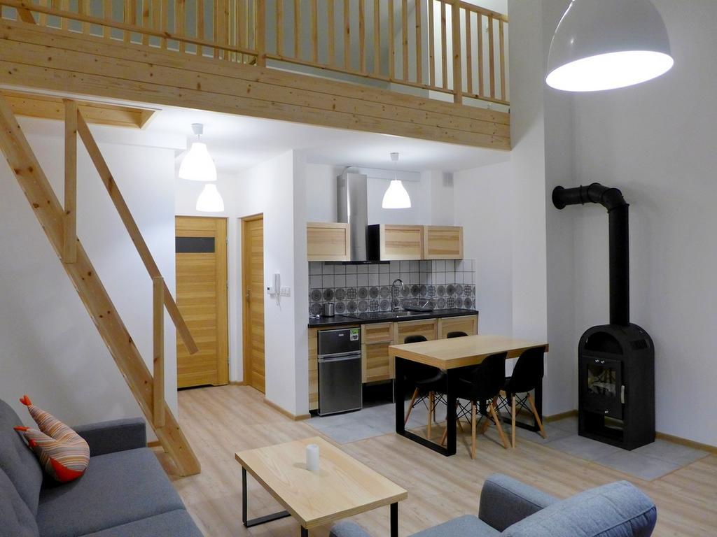 Wellness Apartamenty Zloty Widok Щирк Екстериор снимка
